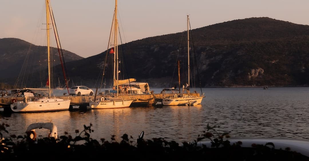 Mapa miejscowości nadmorskich na wybrzeżu Bałtyku - sprawdź najciekawsze atrakcje wypoczynkowe!