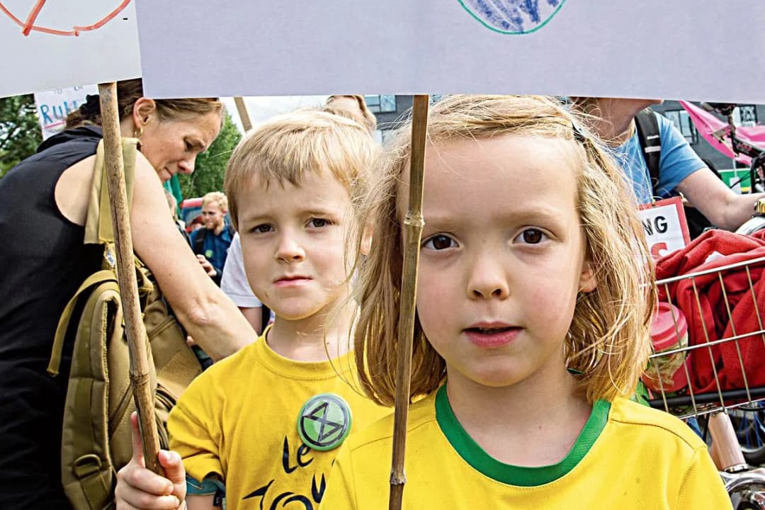 Jak pomagać innym na co dzień: 7 prostych sposobów na zmianę świata