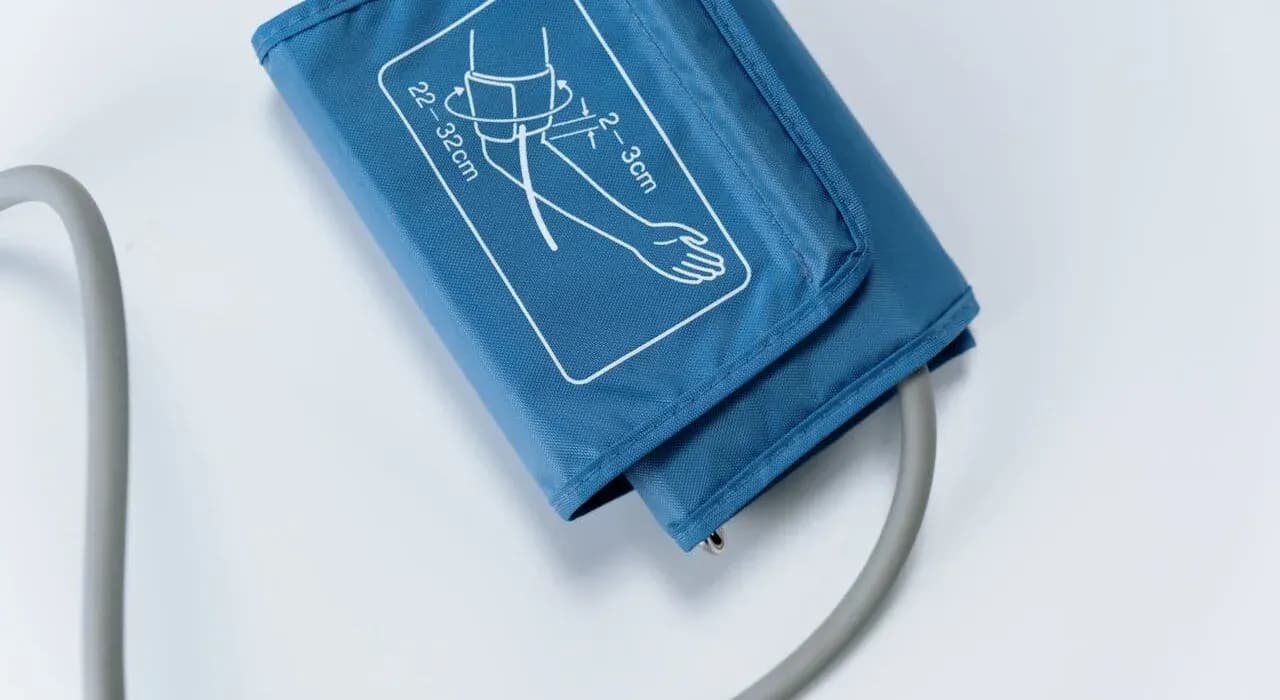 Jak rozpocząć biznes medyczny: 10 kroków do sukcesu w Polsce