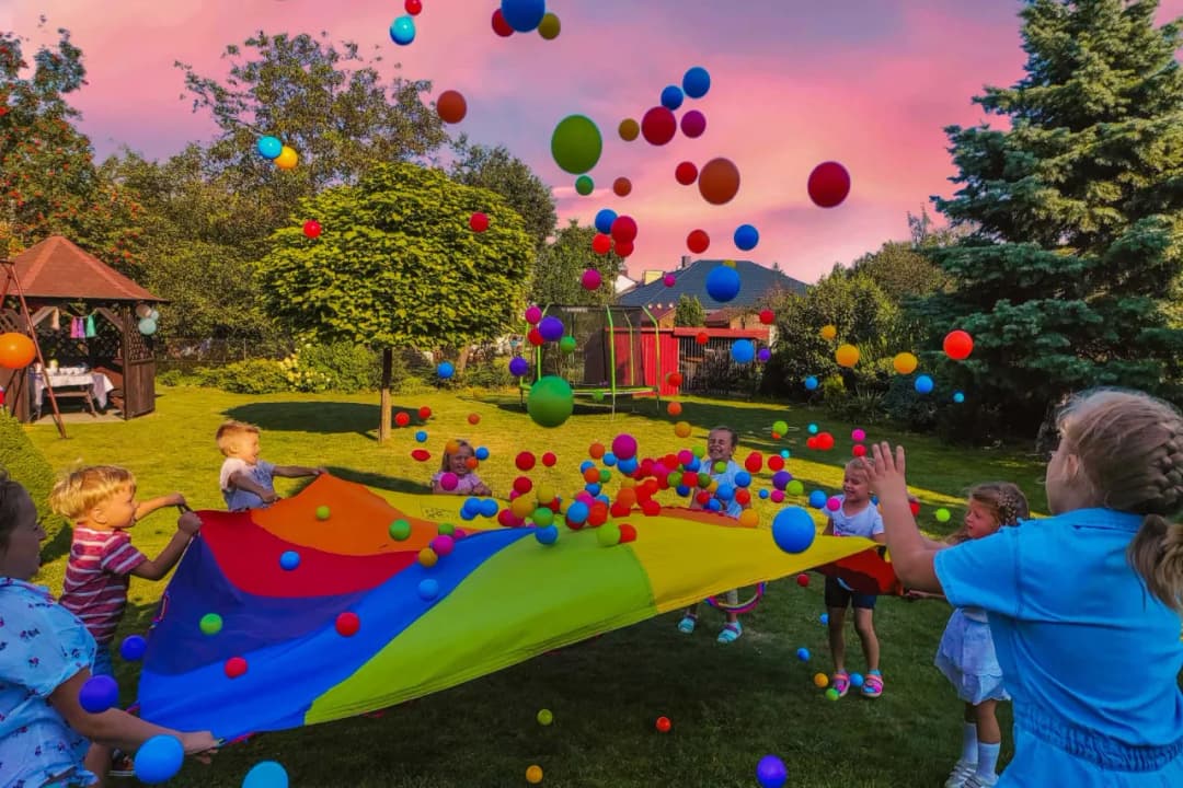 Praca jako animator dla dzieci - kompletny poradnik zawodowy z praktycznymi informacjami